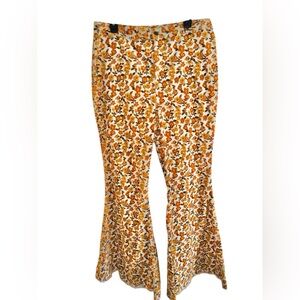 Versona “Lainey Wilson Inspired” Floral Micro Corduroy Bell Bottoms, Size 16L